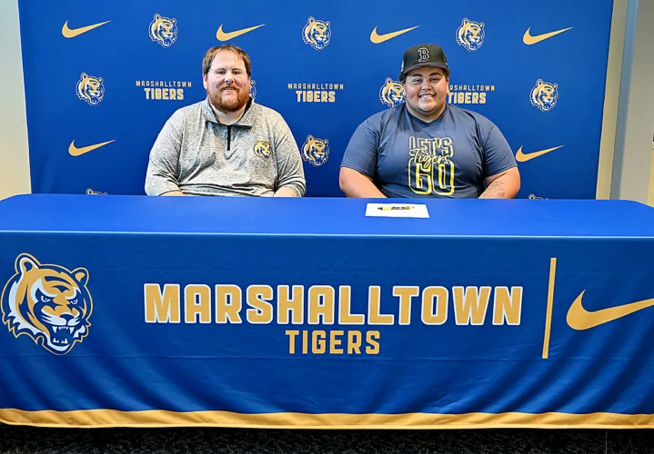 MCC bowling adds Ottumwa's Palmer